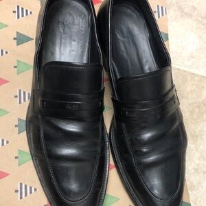 Men’s Black size 8 Hugo Boss leather shoes